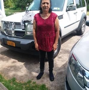 Meet your Posher, Phyllis